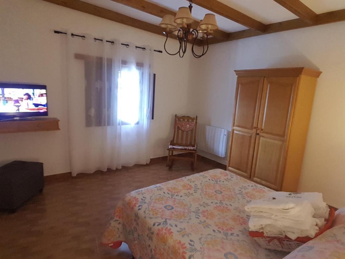 הוילה וגה דה סן מטאו Casa Cueva Paquito מראה חיצוני תמונה